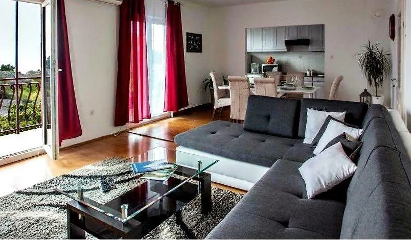 Anamarija Apartment Split